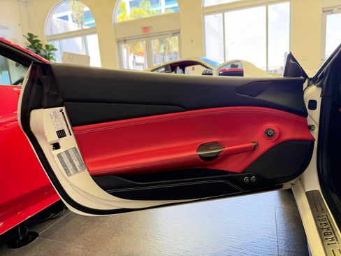 Used 2017 Ferrari 488 GTB RWD image 24