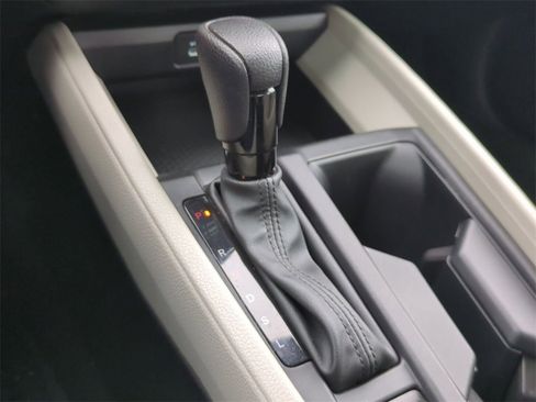 Used 2023 Honda Accord LX image 15