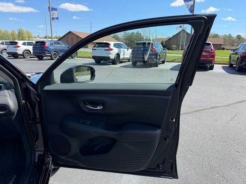 New 2026 Honda HR-V EX-L image 15