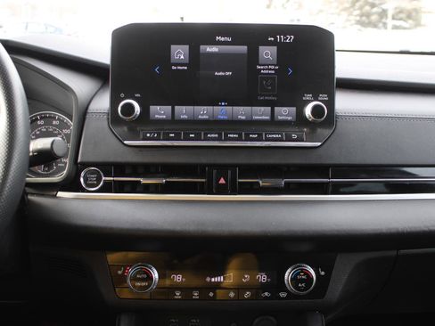 Used 2022 Mitsubishi Outlander SE image 12