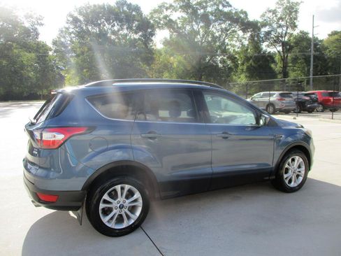 Used 2018 Ford Escape SEL FWD image 8