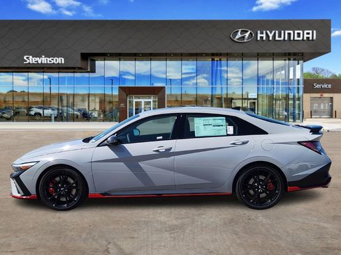 New 2025 Hyundai Elantra N image 2