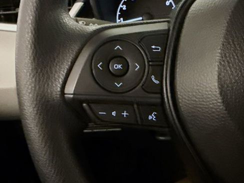 Certified 2025 Toyota Corolla LE image 12