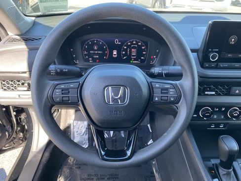 Used 2025 Honda Accord SE image 24