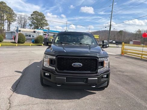 Used 2018 Ford F150 XLT w/ Equipment Group 302A Luxury image 5