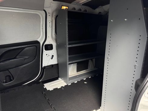 Used 2020 RAM ProMaster City Tradesman FWD image 9