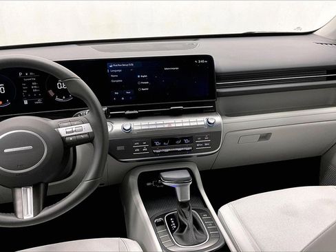 Certified 2024 Hyundai Kona SEL image 6