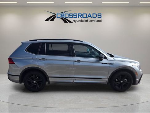 Used 2023 Volkswagen Tiguan SE R-Line image 6