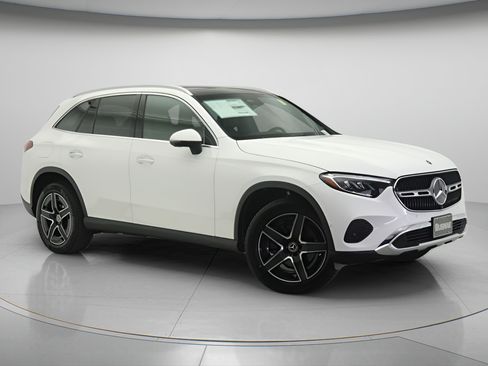 New 2026 Mercedes-Benz GLC 300 image 13