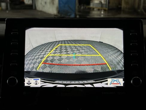 Used 2023 Toyota Camry XLE w/ Cold Weather Package AWD/4WD image 19