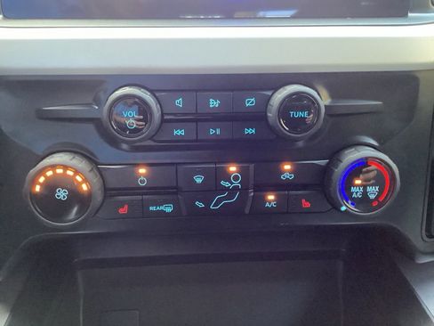 Used 2023 Ford F250 XLT w/ XLT Premium Package image 54