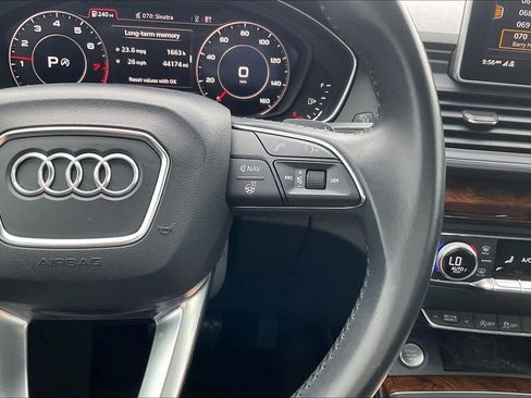 Used 2018 Audi Q5 2.0T Premium Plus w/ Premium Plus Package AWD/4WD image 20