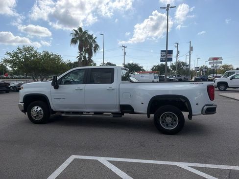 Used 2025 Chevrolet Silverado 3500 LT w/ Safety Package AWD/4WD image 8