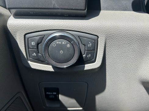 Used 2018 Ford F150 XLT AWD/4WD image 17