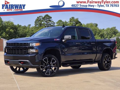 Used 2021 Chevrolet Silverado 1500 Custom Trail Boss w/ Safety Confidence Package AWD/4WD image 1