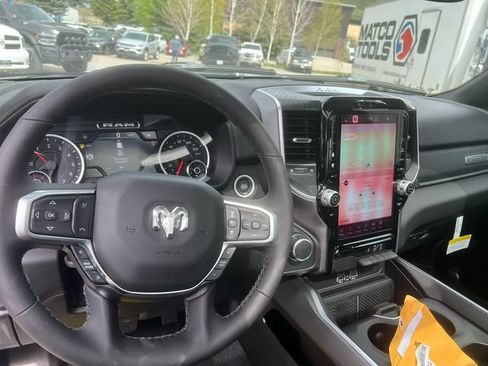 New 2025 RAM 1500 Big Horn AWD/4WD image 33