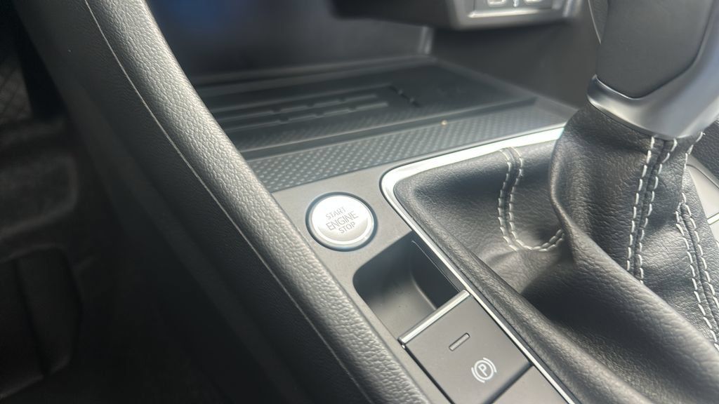New 2027 Volkswagen Jetta SE FWD image 23