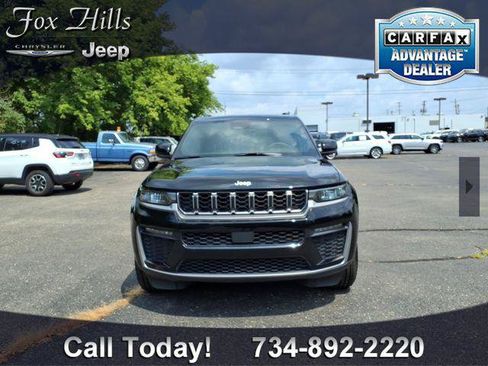 Certified 2026 Jeep Grand Cherokee Limited AWD/4WD image 2