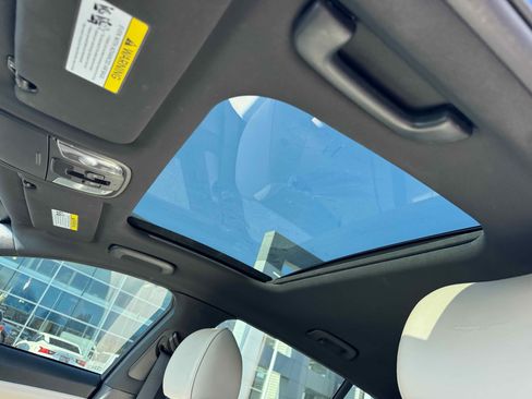 Used 2018 Kia Stinger GT2 image 27