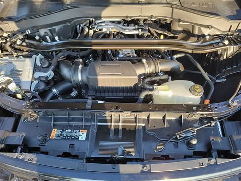 Used 2025 Ford Explorer ST image 21