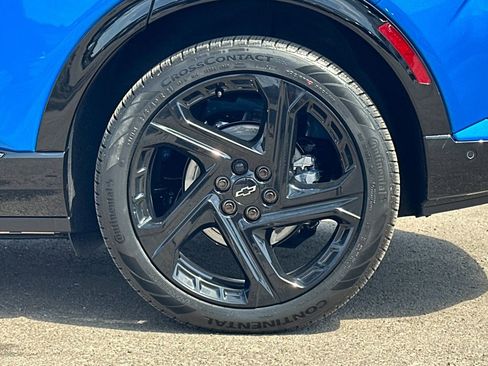 New 2025 Chevrolet Equinox EV RS w/ Active Safety Package 3 AWD/4WD image 25