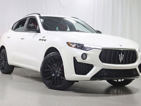 Used 2022 Maserati Levante GT image 8