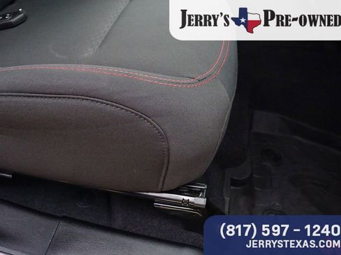 Used 2023 Jeep Gladiator Rubicon w/ Cold Weather Group AWD/4WD image 24
