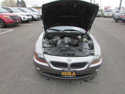 Used 2003 BMW Z4 2.5i image 29