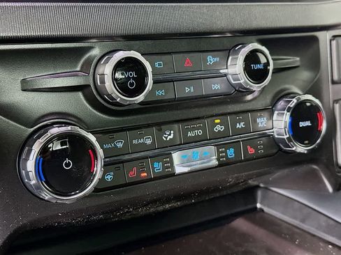 New 2026 Ford F250 Platinum image 17