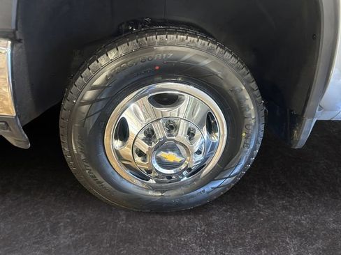 Used 2024 Chevrolet Silverado 3500 LTZ w/ LTZ Plus Package image 25