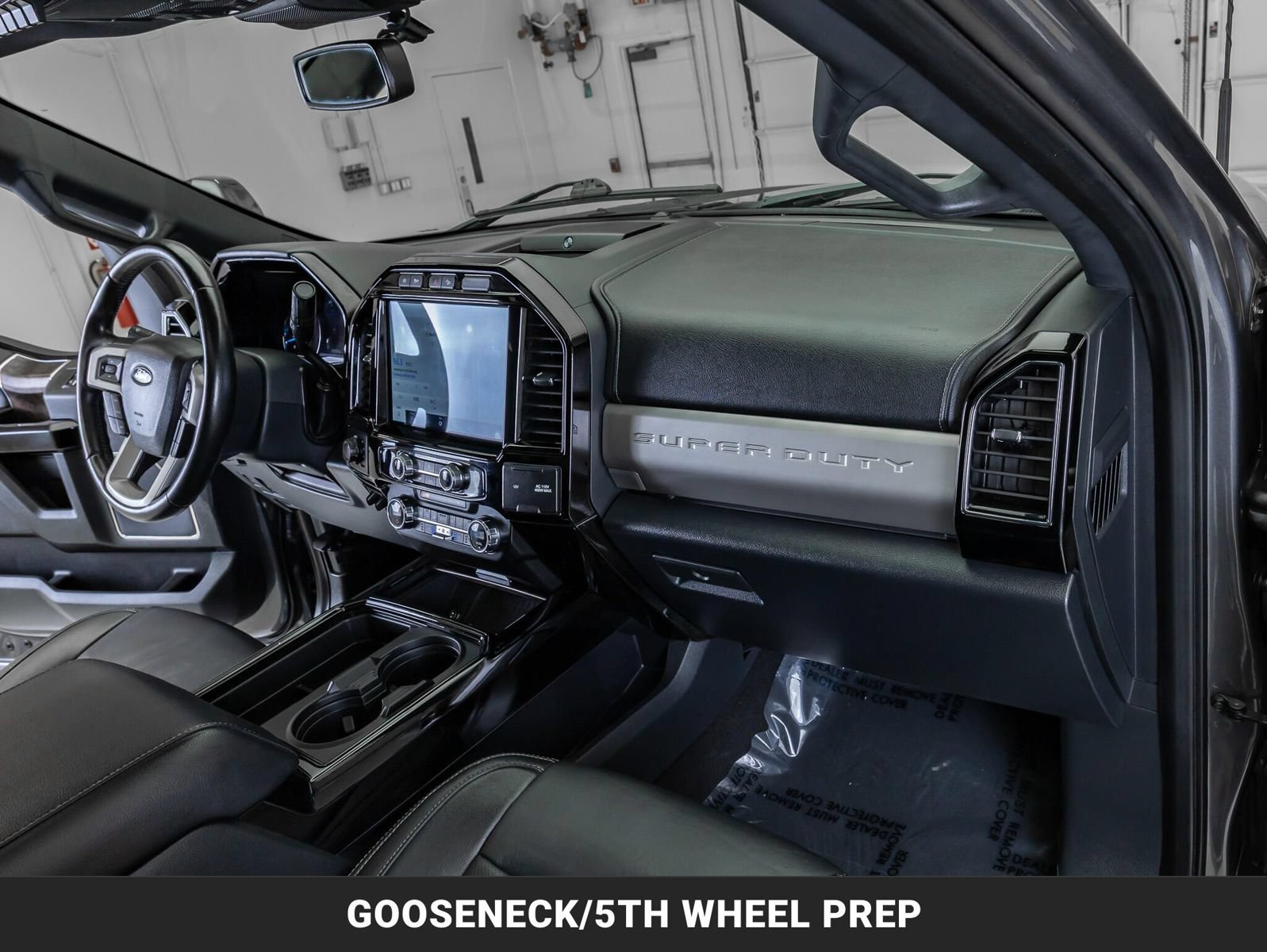 Used 2022 Ford F250 Lariat w/ Black Appearance Package AWD/4WD image 15