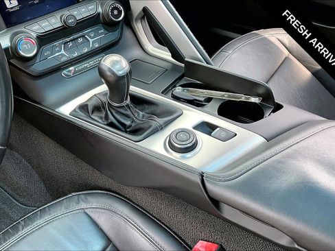 Used 2015 Chevrolet Corvette Stingray Coupe RWD image 7
