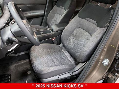 Certified 2025 Nissan Kicks SV w/ SV Premium Package AWD/4WD image 14