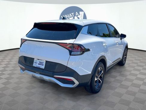 Certified 2025 Kia Sportage EX FWD image 6