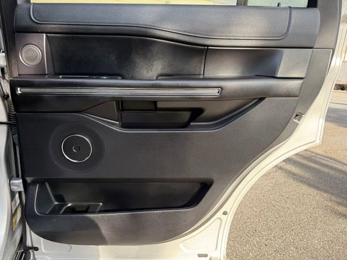 Used 2019 Ford Expedition XLT w/ Equipment Group 202A image 47