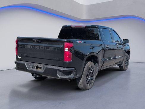 Used 2023 Chevrolet Silverado 1500 Custom w/ LPO, Dark Essentials Package AWD/4WD image 3