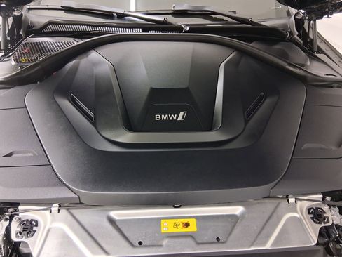 Used 2023 BMW i4 eDrive35 RWD image 34