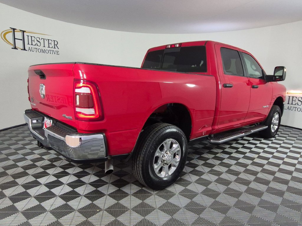 Used 2024 RAM 2500 Big Horn w/ Level 2 Equipment Group AWD/4WD image 4