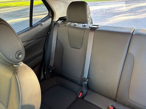 Used 2025 Buick Encore GX Preferred image 33