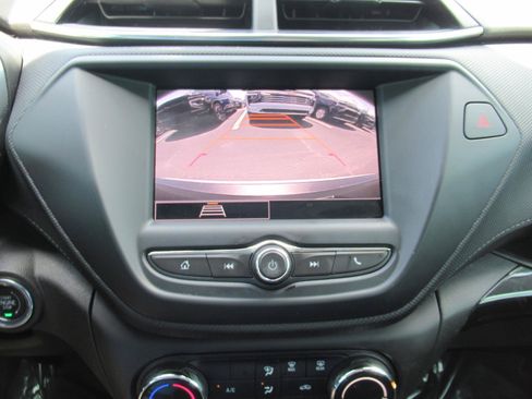 Certified 2023 Chevrolet TrailBlazer LT FWD image 29
