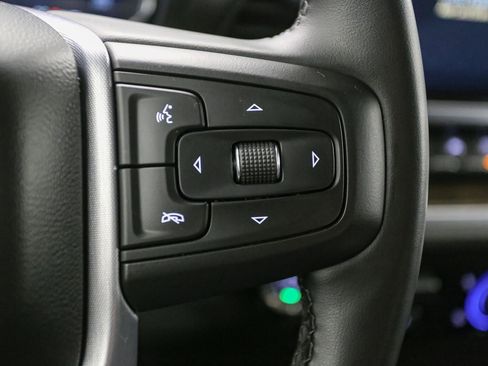 Used 2023 GMC Sierra 1500 Elevation image 34