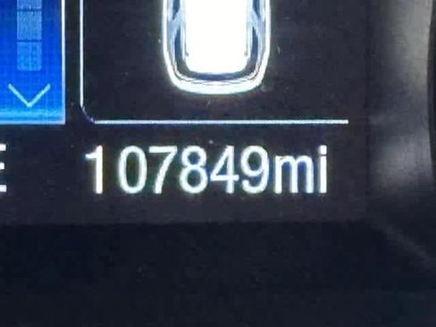 Certified 2018 Ford Explorer XLT image 13