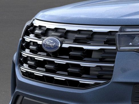 New 2026 Ford Explorer Active image 17