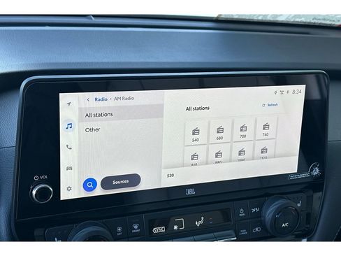 Used 2025 Toyota Grand Highlander AWD image 23