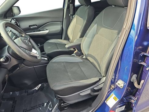 Used 2020 Nissan Kicks SV FWD image 15