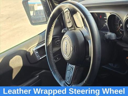 Used 2022 Jeep Wrangler Unlimited Sport AWD/4WD image 23