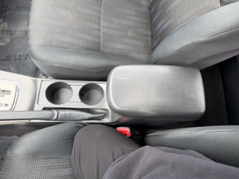 Used 2011 Toyota Corolla S FWD image 5