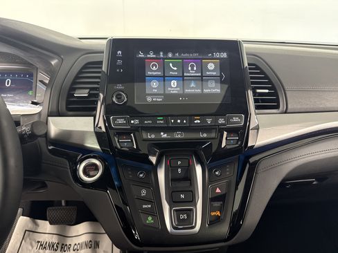 Certified 2024 Honda Odyssey Touring image 24