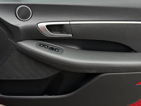 Used 2022 Hyundai Sonata SE FWD image 19