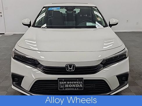 Used 2024 Honda Civic Touring image 4